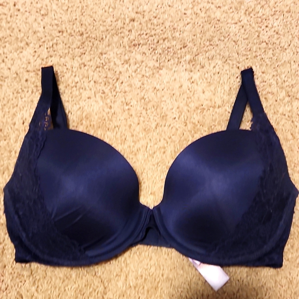 VS Navy 32DD No. PUSH up